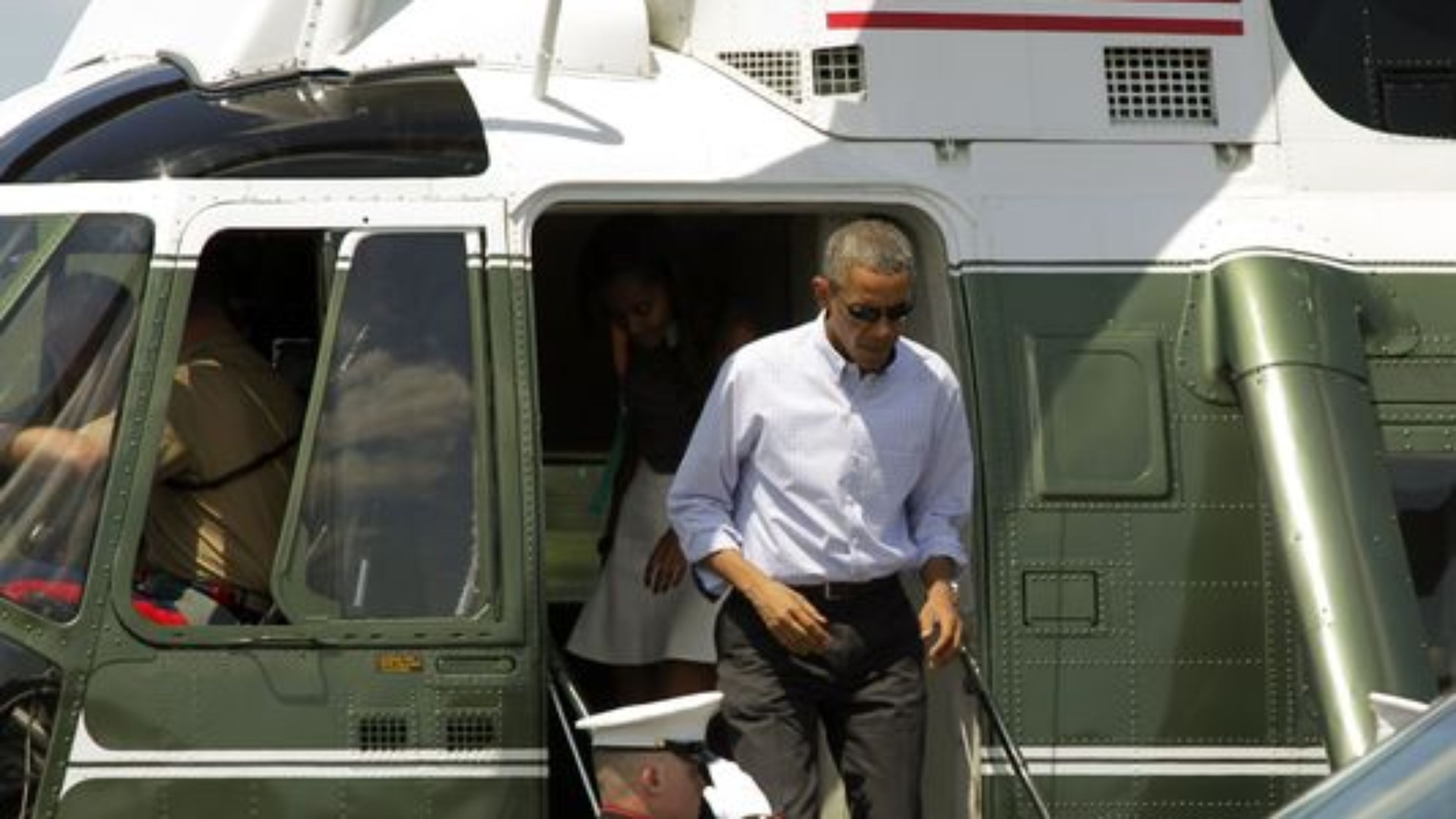 Mystery solved: Obama staff says telecommuter in chief and teleprompter can lead from anywhere