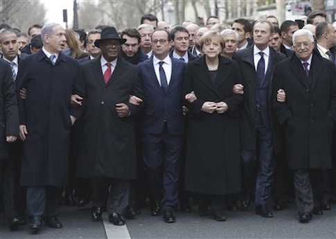 Hollande furious at Netanyahu for attending Paris march Obama skipped