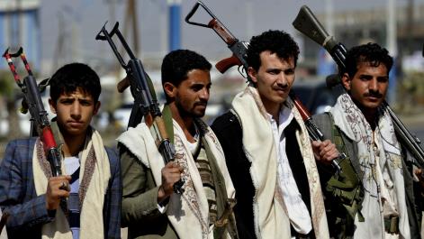 U.S. intelligence: Iran sending more fighters to Yemen