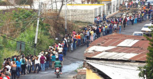 Long lines at a grocery store in Venezuela.