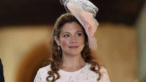 #PrayforSophie: Canada’s ‘first lady’ mocked for saying she needs ‘team’ #PrayforSophie: Canada’s ‘first lady’ mocked for saying she needs ‘team’