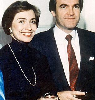Report: Vince Foster files have disappeared from National Archives Report: Vince Foster files have disappeared from National Archives