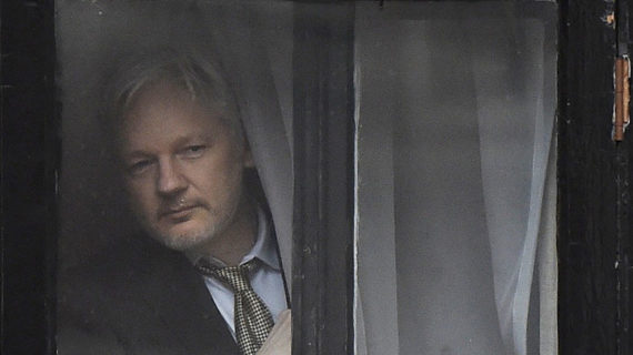 Digital war: Feds seek to block sailor’s use of ‘Hillary defense’; WikiLeaks charges DOJ ‘set new standard’ for Clinton Digital war: Feds seek to block sailor’s use of ‘Hillary defense’; WikiLeaks charges DOJ ‘set new standard’ for Clinton