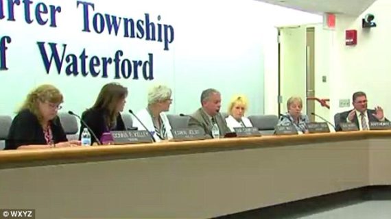 Michigan town passes resolution to block Syrian refugees