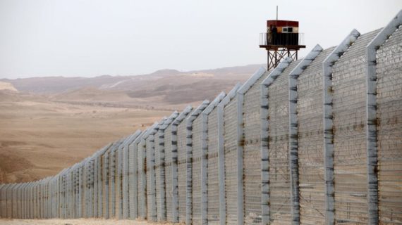 Smart fence is best option for U.S.-Mexico border barrier, Israeli security firm says