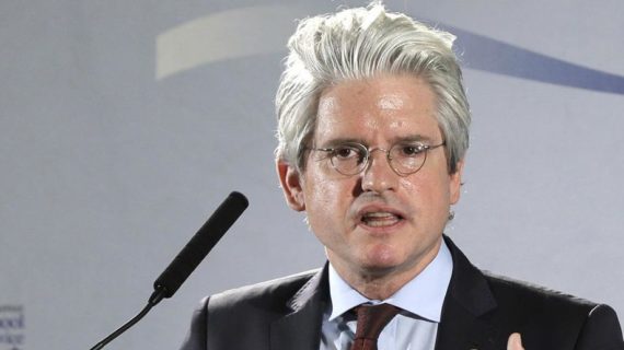 Key Democrats missed women’s march to brainstorm with this guy