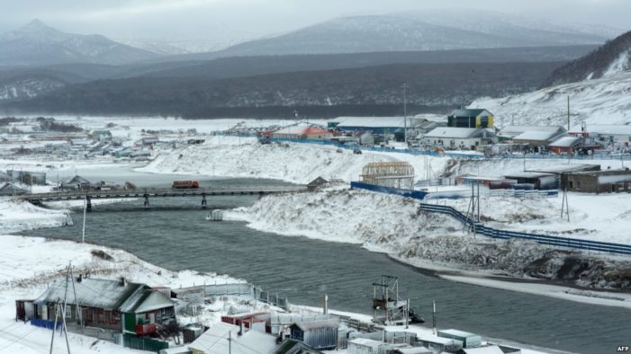 Report: Japan to offer Russia economic plan for disputed island chain