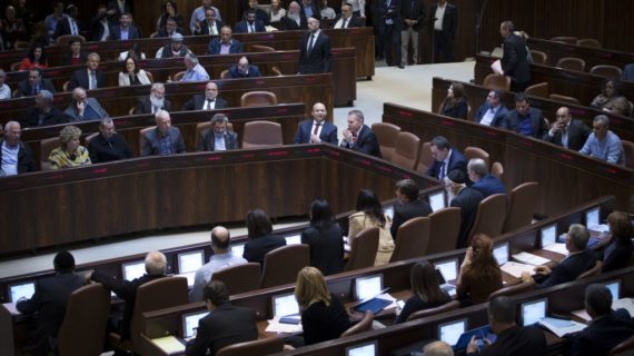 Israel passes its own travel ban: Supporters of boycott movement barred from entering