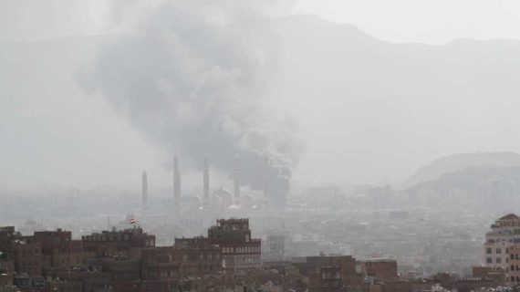 Collapse of rebel alliance leads to ‘street war’ in Yemeni capital Collapse of rebel alliance leads to ‘street war’ in Yemeni capital