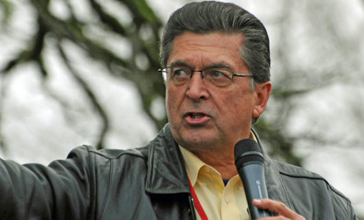 Arizona candidate calls for live televised roundtable with outspoken shooting survivors Arizona candidate calls for live televised roundtable with outspoken shooting survivors