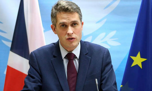 Britain sending commandos to Arctic to stop Russian land grab Britain sending commandos to Arctic to stop Russian land grab