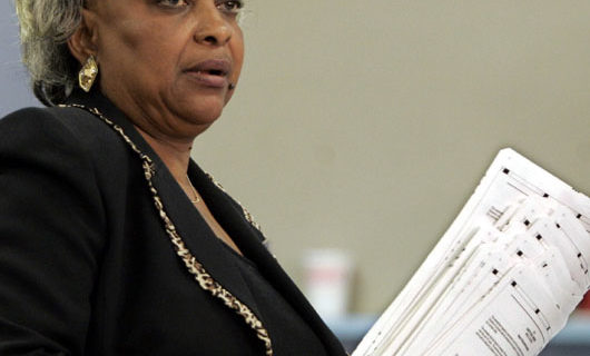 ‘Dossier’ lawyer flies in from D.C. to help notorious Broward County official count Florida’s votes ‘Dossier’ lawyer flies in from D.C. to help notorious Broward County official count Florida’s votes