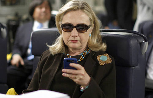 Report: Senior officials at Justice set high bar for FBI charges against Clinton