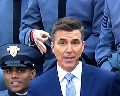 Twitter trolls, major media accuse Army/Navy students of flashing white power sign at football game Twitter trolls, major media accuse Army/Navy students of flashing white power sign at football game