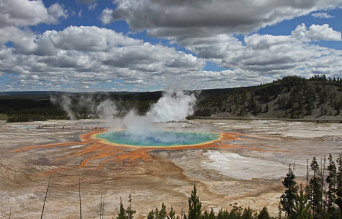 Trump White House to reopen all 62 national parks ASAP Trump White House to reopen all 62 national parks ASAP