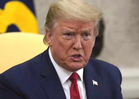 Trump breaks with Fauci on reopening schools Trump breaks with Fauci on reopening schools