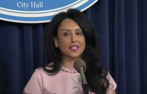 City Council president who ordered cops to watch her home, now seeks LAPD budget cut City Council president who ordered cops to watch her home, now seeks LAPD budget cut