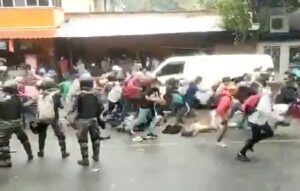 As another migrant caravan heads North, Biden to push citizenship for 11 million illegals on Day 1