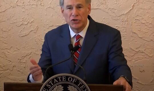 ‘Eyes of Texas’ are on UT as governor ends mask mandates, opens state ‘100 percent’ ‘Eyes of Texas’ are on UT as governor ends mask mandates, opens state ‘100 percent’