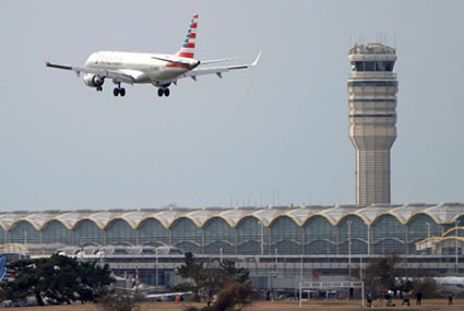 Pilot tells Tucker Carlson: DEI has completely undermined airline safety