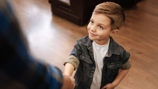 Man stunned after encounter of the human kind with 7-year-old