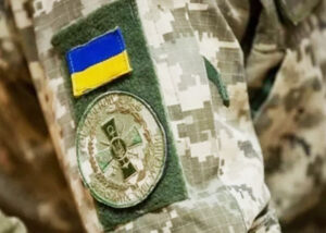 Ukrainians over age 60 get green light from Zelenskyy to serve in military