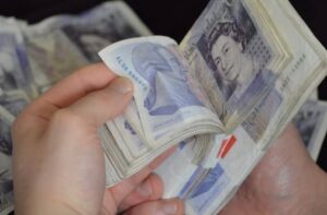 UK pays illegals to leave … they come right back