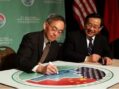 Report: No member of Congress asked Obama Energy Secretary about CCP United Front position